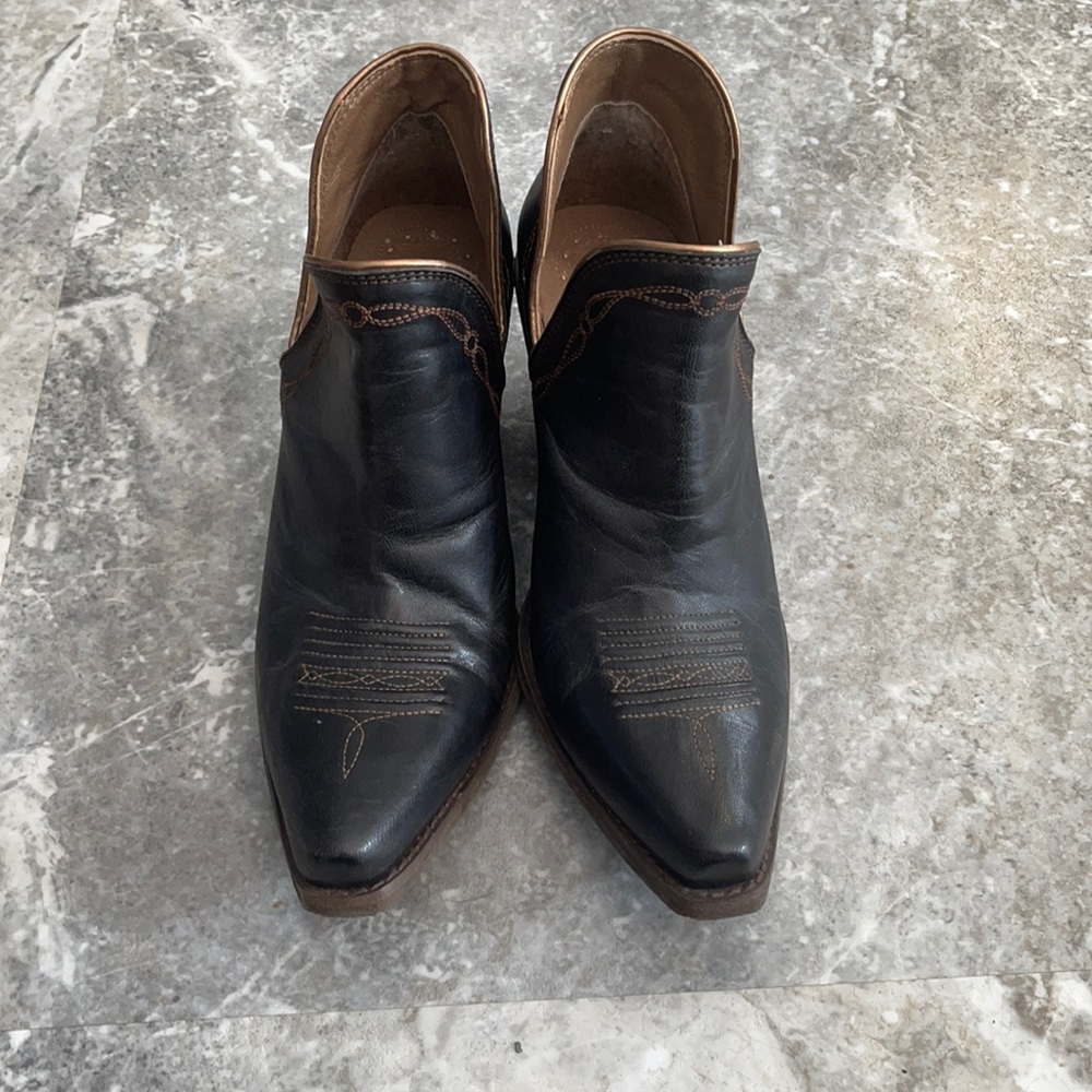 Ariat booties